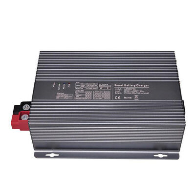 AC إلى DC 180V-260VAC 50Hz حماية شحن البطارية ب 4 مراحل