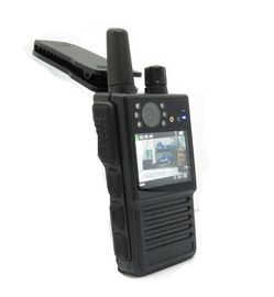 كاميرا الجسم Walkie Talkie مع 2 Way Audio 3 / 4G كاميرا جسم الشرطة مع دعم كاميرا الاتصال الداخلي مراقبة البث المباشر