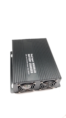 TRS 685W شاحن بطارية يعمل بالطاقة الشمسية MPPT بلوتوث للسيارة
