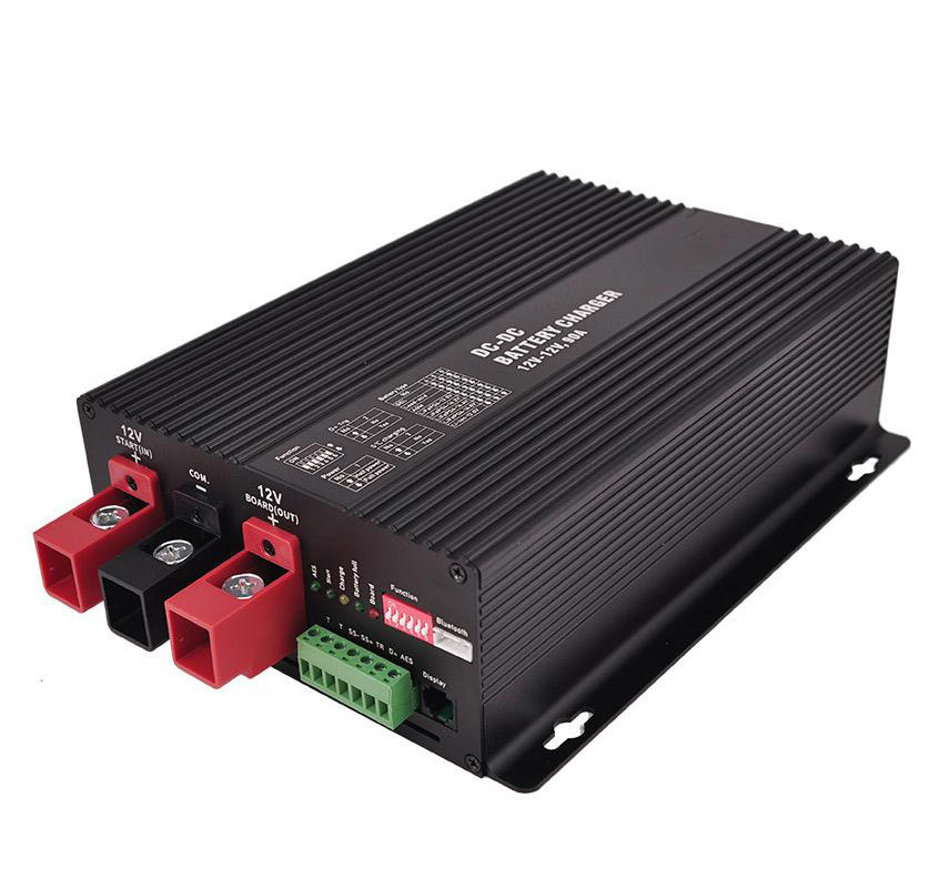 DC-DC Booster 12V 90A شاحن بطارية ثنائي الاتجاه وحدة تحكم لسيارة RV اليخوت