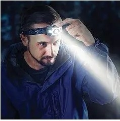 كاميرات الخوذة 4G Two Way Talk GPS Safety Helmet مع سعة تخزين بطاقة TF 64GB ومعدل بيانات فيديو عالي